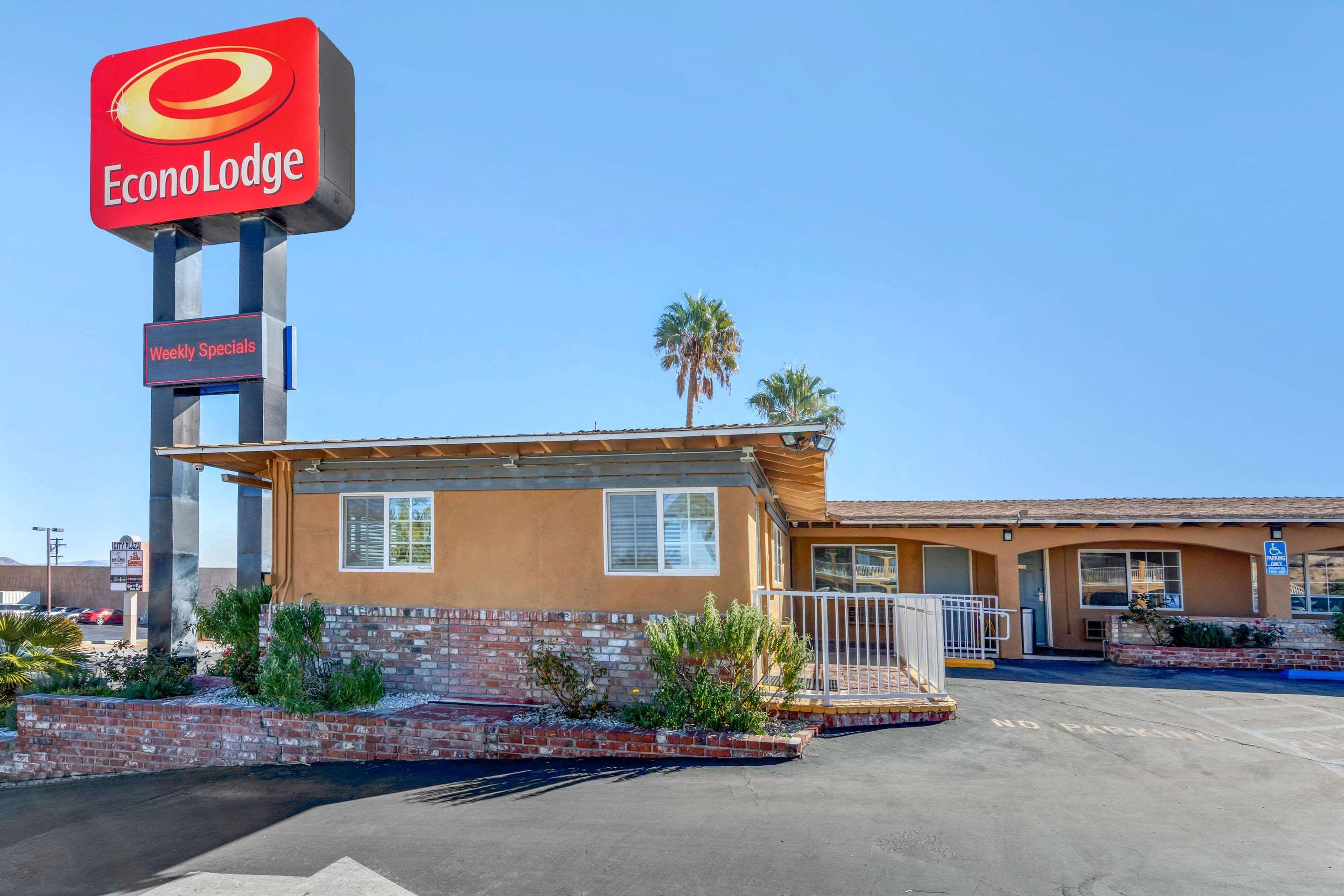 Econo Lodge On Historic Route 66 Barstow Esterno foto