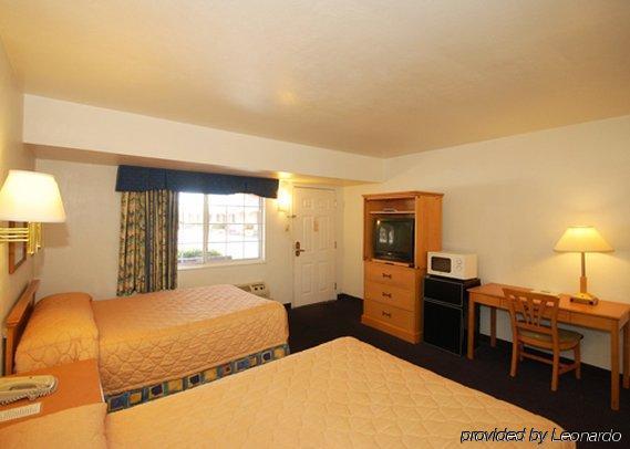 Econo Lodge On Historic Route 66 Barstow Camera foto