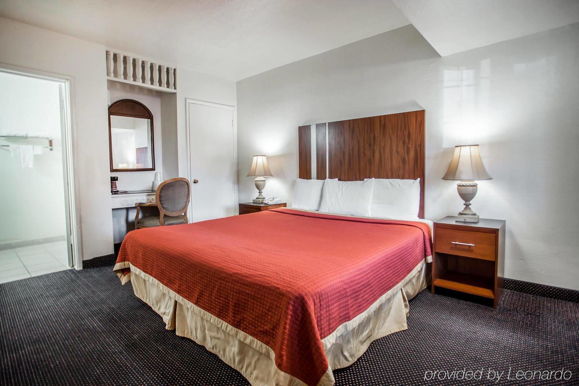 Econo Lodge On Historic Route 66 Barstow Esterno foto