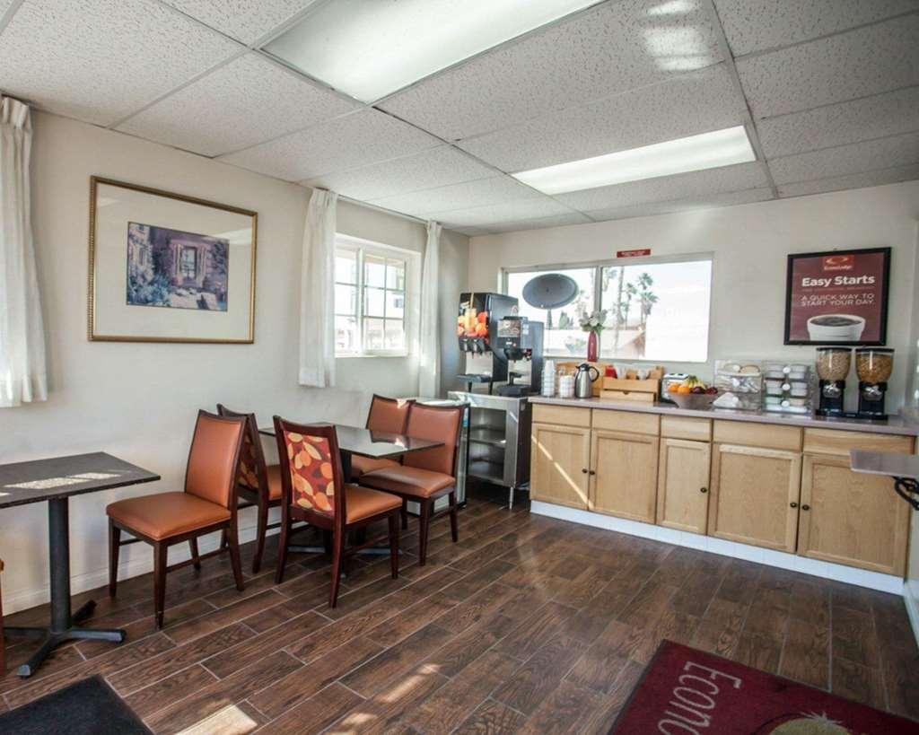 Econo Lodge On Historic Route 66 Barstow Ristorante foto
